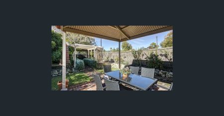 Stylish & Secure home in wanted locale - Photo 3