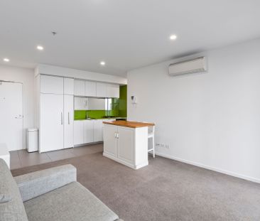 Light Filled Apartment In Tiara Complex - Photo 6