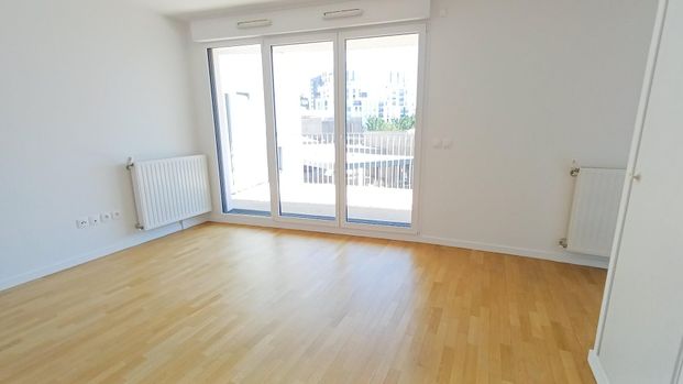 location Appartement T1 DE 30.8m² À MASSY - Photo 1