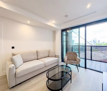 10 Marian Place, London - Photo 5