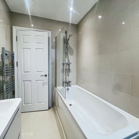 Lovell House - Photo 3