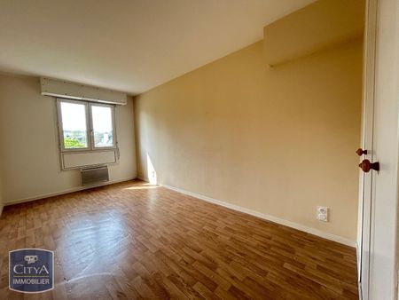 Location Appartement 4 pièces 98m² LAVAL 53000 - Photo 3