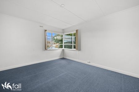 Neat and Tidy Family Home - Photo 2