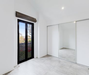 244A Union Street, Brunswick West VIC 3055 - House For Rent | Domain - Photo 3