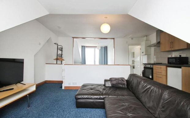 Ocean presents this fantastic one bedroom flat with far reaching views from a balcony, set on the first floor on this terraced building on Knowle Road. - Photo 1