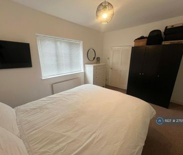 4 bedroom detached house to rent - Photo 6