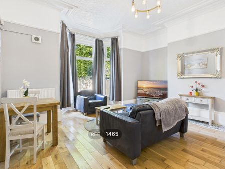2 bedroom apartment to rent - Photo 3