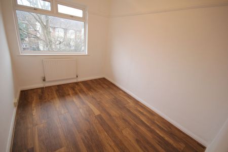 Malvern Court, Alexandra Avenue, Harrow - Photo 3