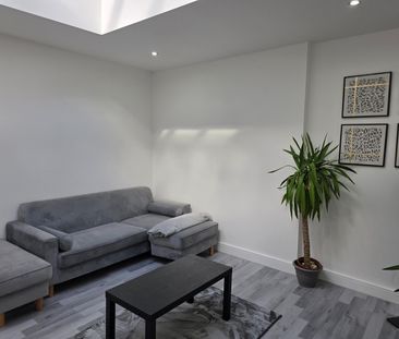 1 Bed Flat, Aylestone Road, LE2 - Photo 2