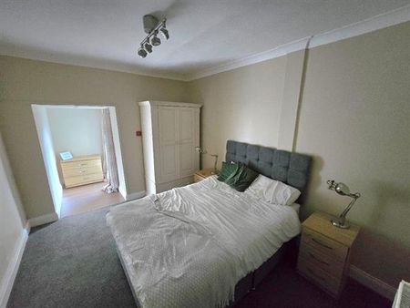 Basement Flat, Roker Terrace, Sunderland - Photo 3