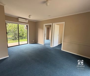 QUIET GARDEN SETTING - Photo 1