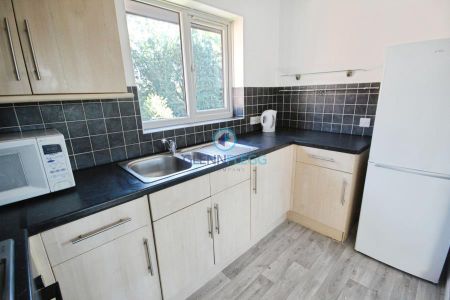 1 bedroom flat to rent - Photo 5