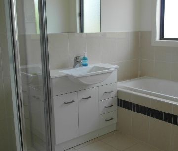 1/55 Erin Street, Queanbeyan NSW 2620 - Townhouse For Rent | Domain - Photo 5