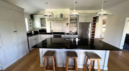 The perfect family home - Photo 3