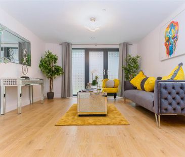 2 bedroom flat to rent - Photo 2