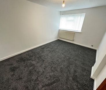 5 bedroom townhouse to rent - Photo 4