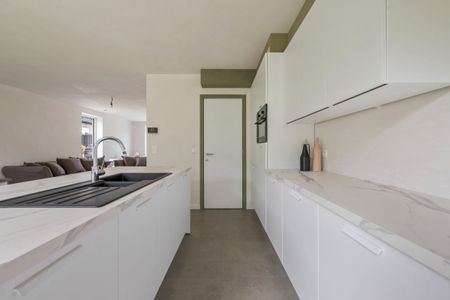 Prachtige nieuwbouwwoning te huur in Burcht - Photo 4