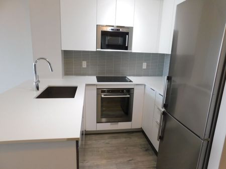 For Lease - 99 Eagle Rock Way Unit# 312, Vaughan, Ontario - Photo 3
