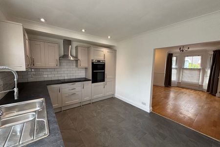 New Street - Photo 5