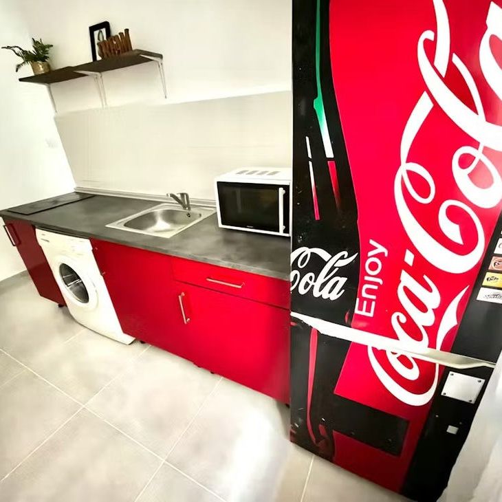 Calle Granate, Sevilla, Andalusia 41009 - Photo 1