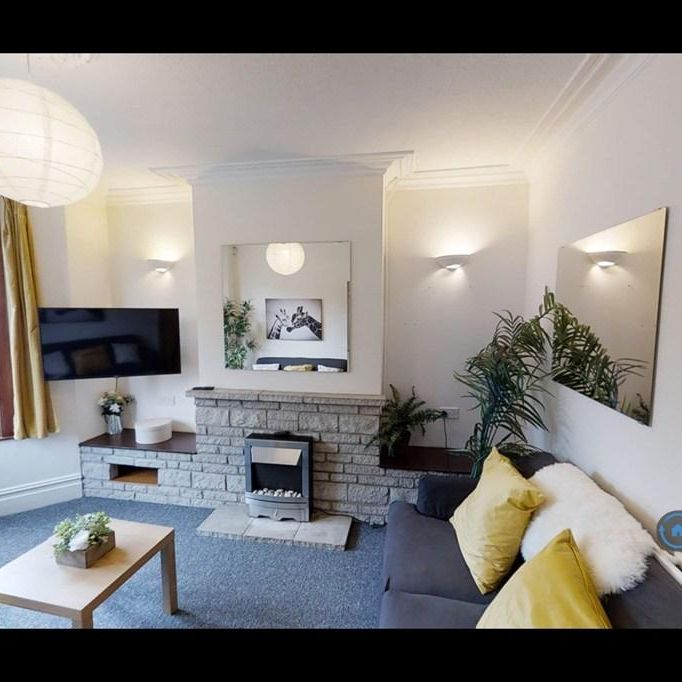 5 bedroom terraced house to rent - Photo 1