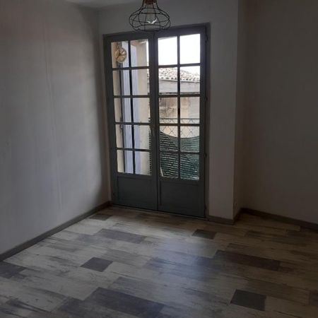Location Appartement 2 pièces 32m² CADILLAC 33410 - Photo 4