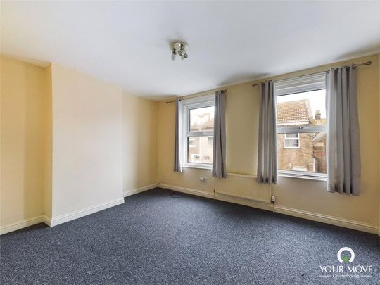 2 bedroom terraced house to rent - Photo 1