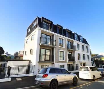 Newtown Living - Photo 2