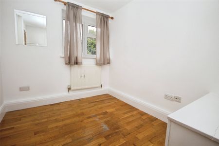 Avenue Road, London, SE25 4EA - Photo 5