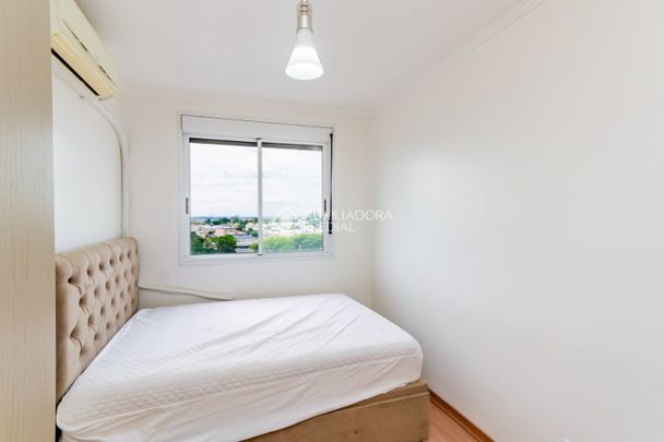 Apartamento com 2 quartos e 40m² para alugar em São Sebastião, Porto Alegre. - Photo 1
