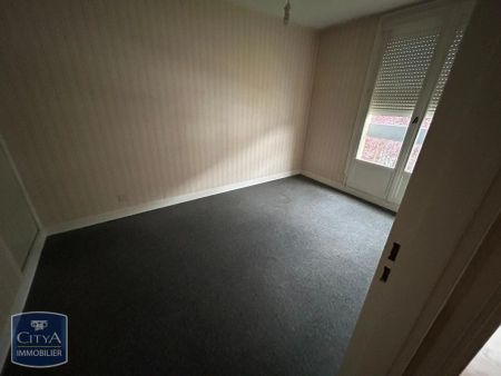 Appartement à louer 4 pièces 76.38m² - Photo 3