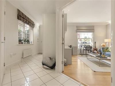 Arcadian Place, SW18 - Photo 4