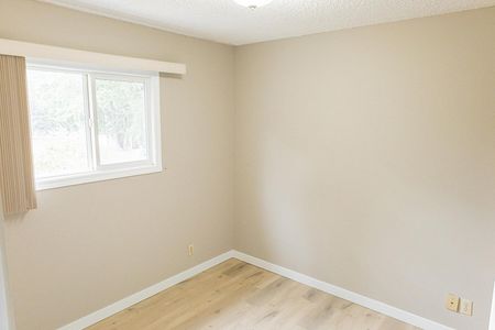 Highland Park Townhomes - Photo 5