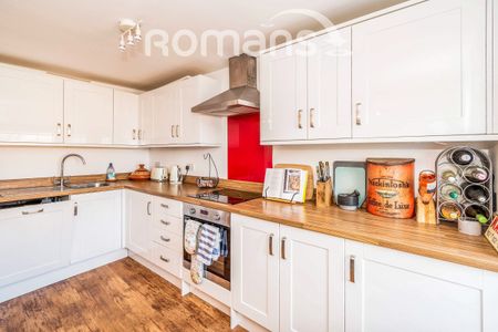 Prince of Wales House, Hyde Close, Winchester, SO23 - Photo 2