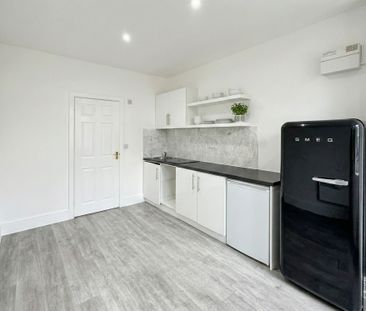 Flat 1, 25c Clayponds Lane, London TW8 0BN - Photo 5