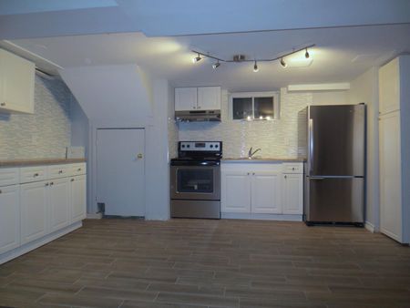 For Lease - 54 Tulloch Drive, Ajax, Ontario - Photo 3