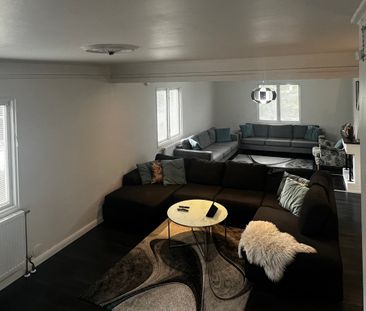 Kyrkvärdsvägen, Tumba - Photo 1