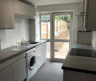 4 bedroom house to rent - Photo 6