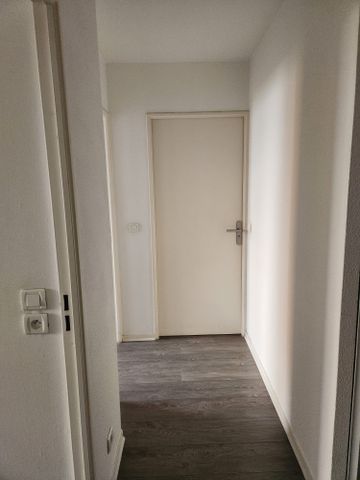 Location Appartement 2 pièces 52m² BORDEAUX 33000 - Photo 5