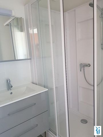 Location Appartement SOTTEVILLE LES ROUEN - Photo 5