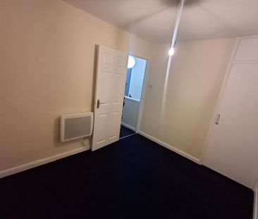 Room in a Shared Flat, Hornsey Road, N7 - Photo 3