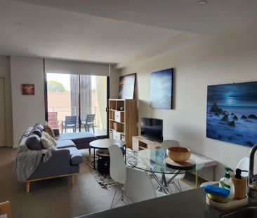 South Hurstville - Photo 1