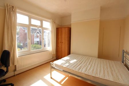 6 bedroom semi-detached house to rent - Photo 5