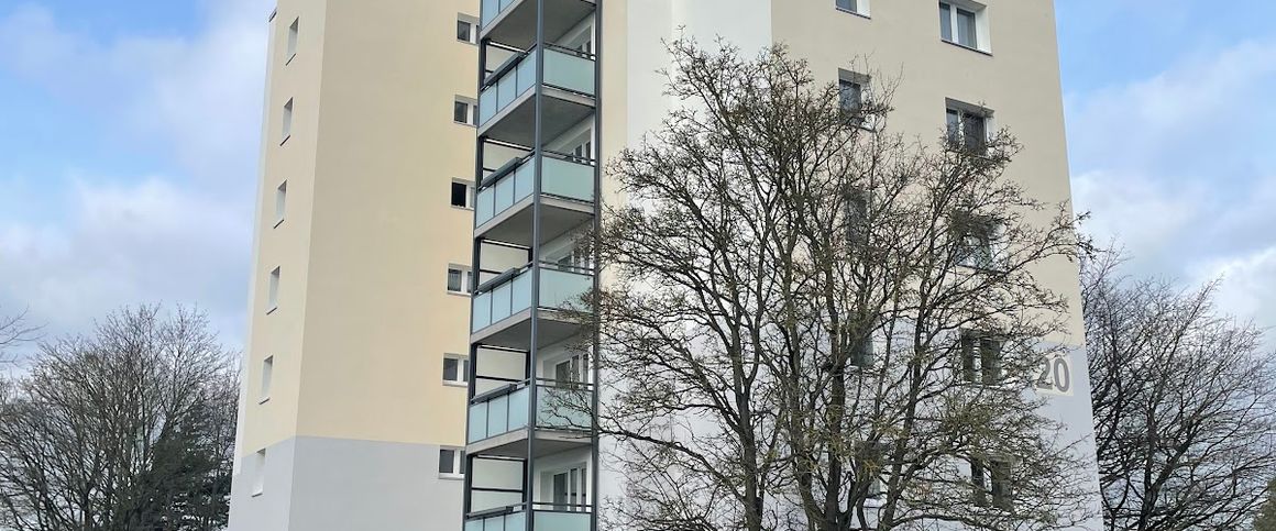Gemütliche 2-Zimmer-Wohnung mit Balkon im 7. OG! - Photo 1