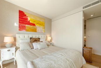 1 Bedroom Apartment with swimming pool, Miraflores, Oeiras