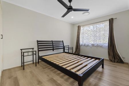 Stylishly Renovated Family Home Designed for Comfort, Space, and Easy Living. - Photo 4