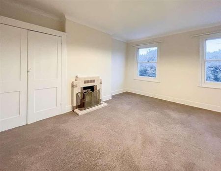 Upperton Gardens, Eastbourne, BN21 - Photo 4