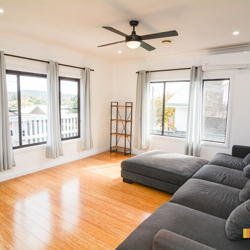 LOW MAINTENANCE & FULLY FURNISHED - Photo 1