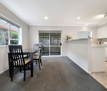 12 Stewart Gibson Road, The Gardens, Auckland - Photo 3