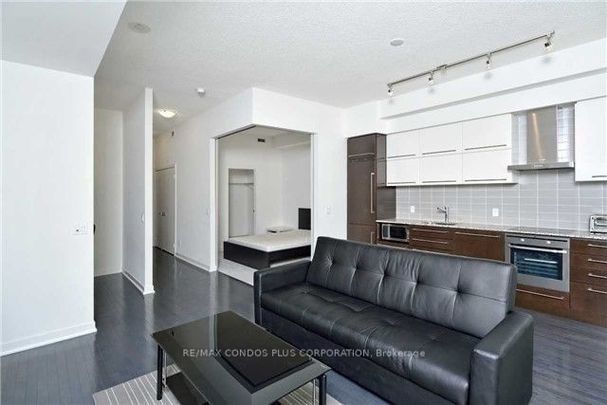 For Lease - 770 Bay Street Unit# 1707, Toronto, Ontario - Photo 1